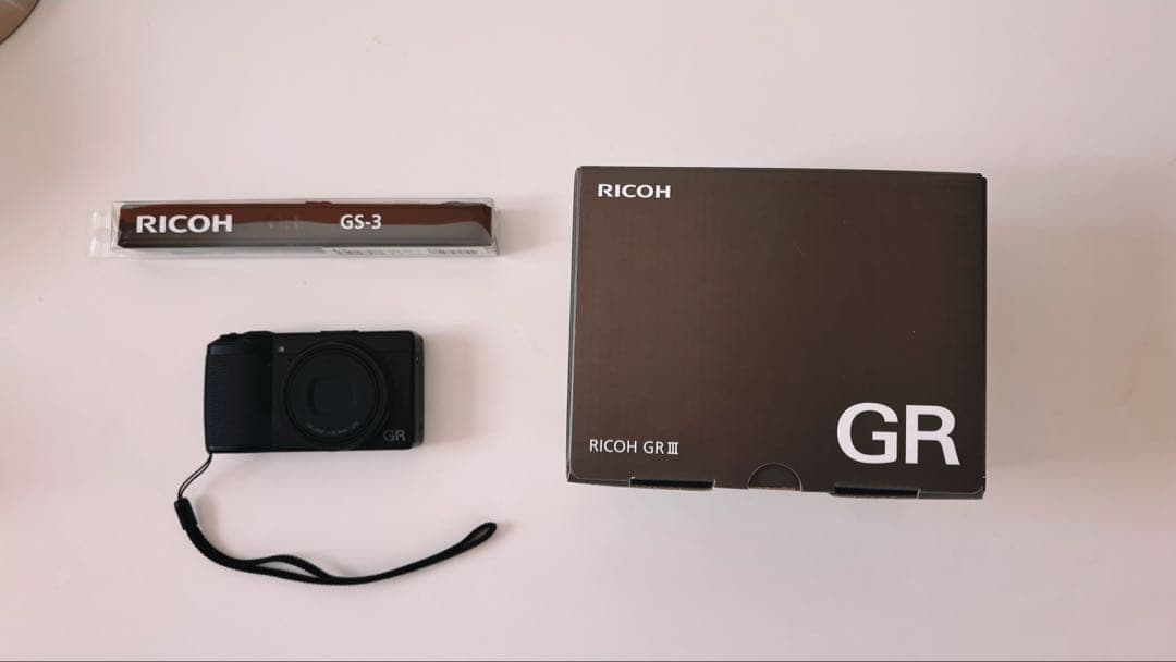 【シャッター数3116】【美品GR3】RICOH GR III ストラップ付き