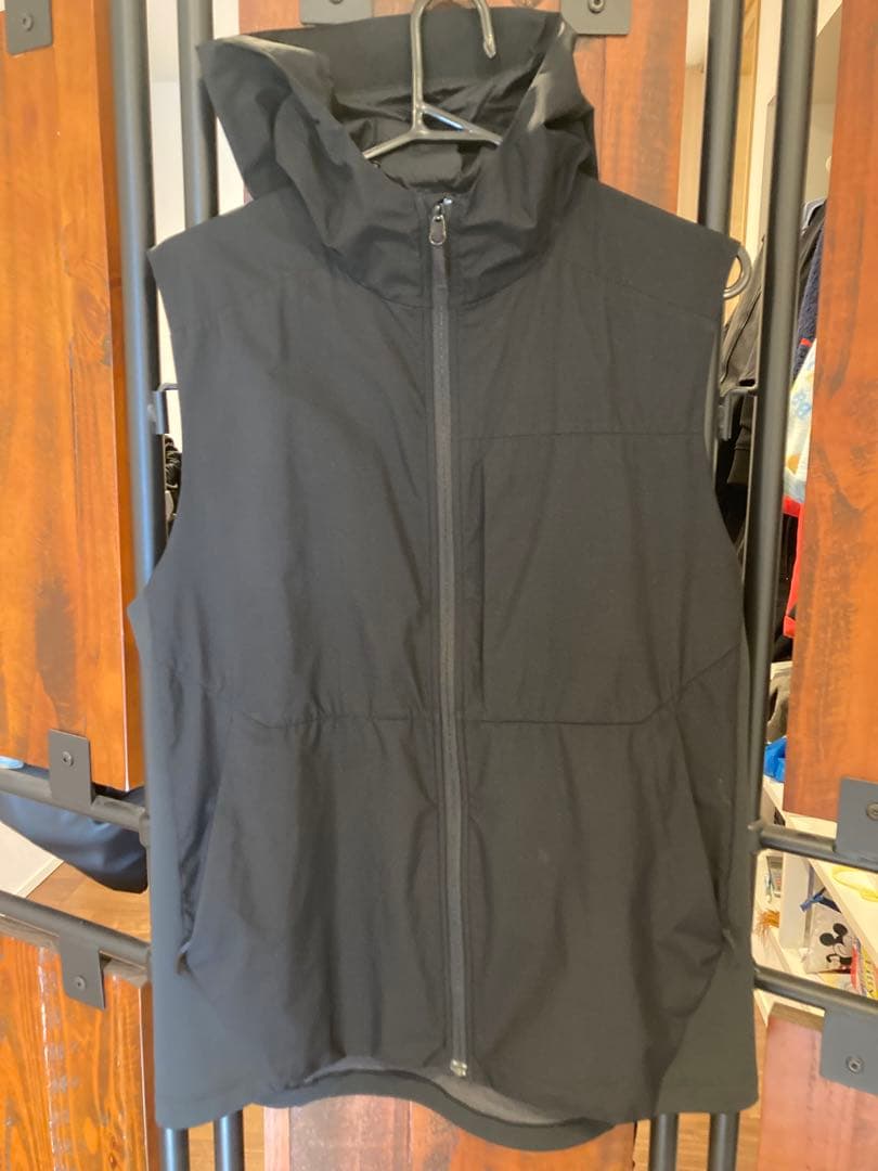 Arc‘teryx アークテリクス ベスト　A2B COMP VEST