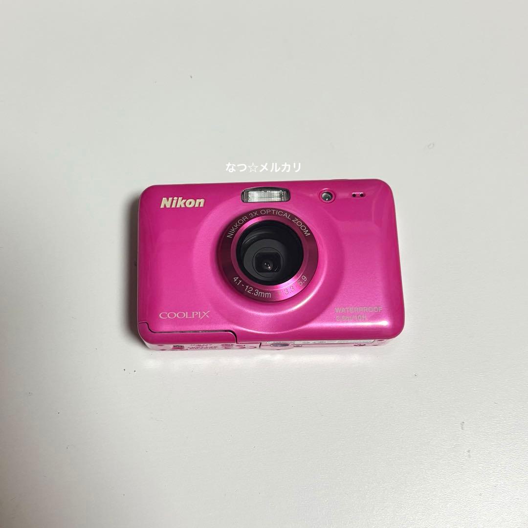 美品 Nikon COOLPIX S30 ピンク 防水カメラ デジタルカメラ