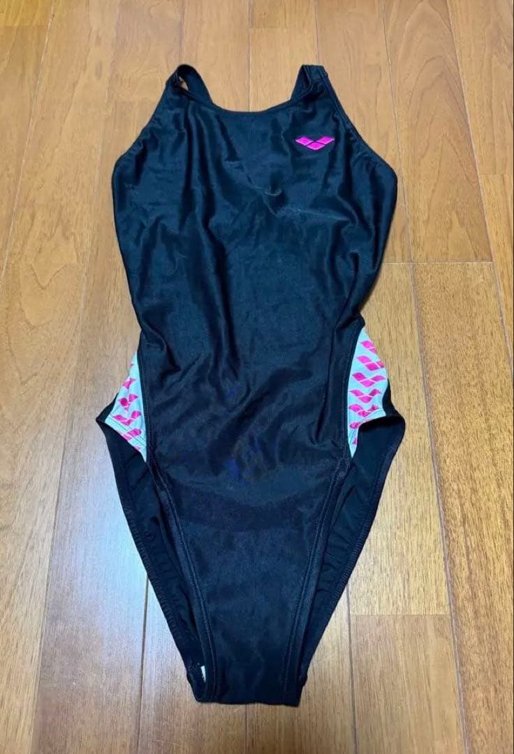 アリーナ 競泳水着 ハイレグ