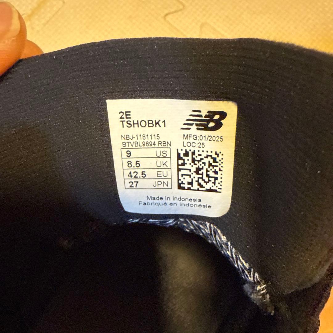 New Balance TSHOBK1 ブラック/ゴールド 27cm