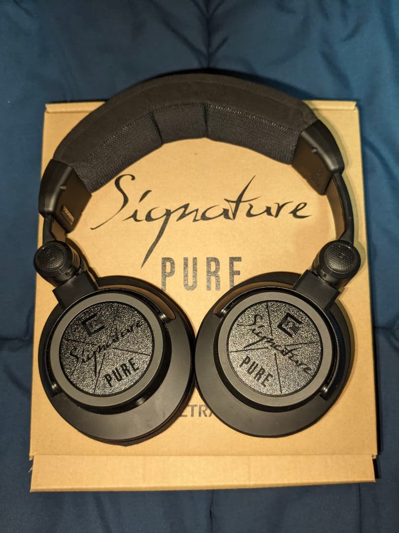 ヘッドホン Signature Pure
