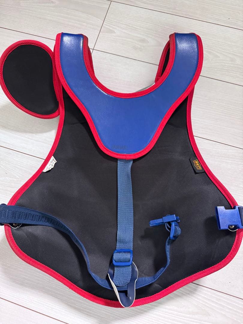 【ZETT プロステイタス キャッチャー防具 プロテクター／JSBB規格】