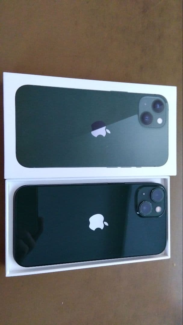 iPhone13 256GB グリーン本体