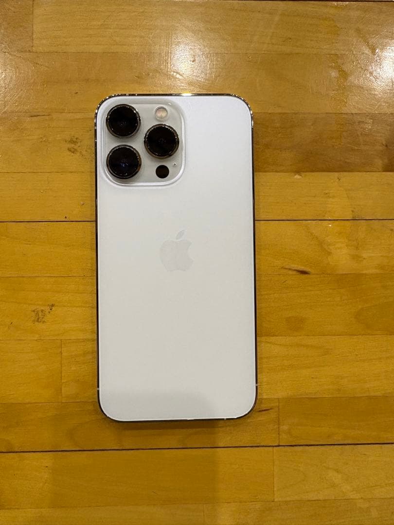 （美品）iPhone 13 Pro ホワイト 本体　256GB 値下げ交渉可