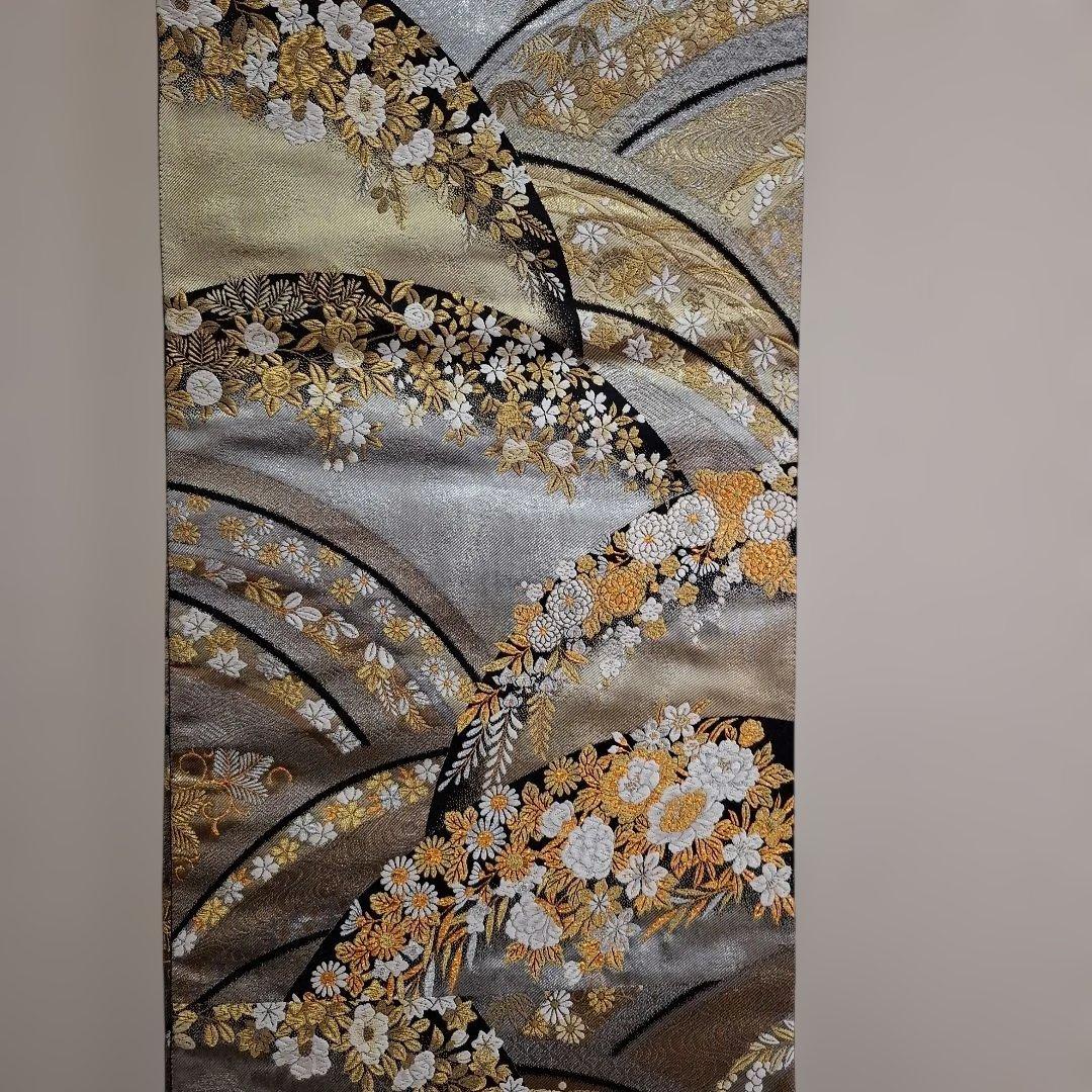 金時館 　西陣袋帯 308 金色と黒の波模様