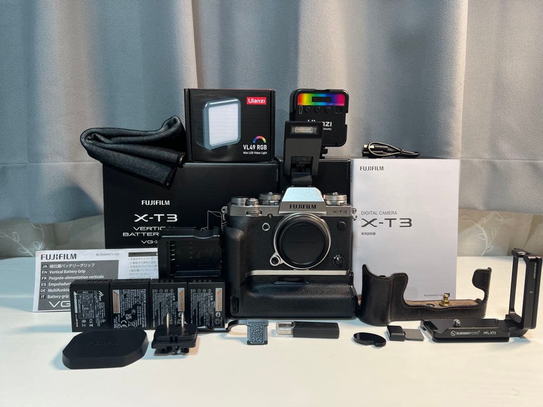 フジフィルム FUJIFILM X-T3 本体 + 付属品ミラーレス一眼カメラ