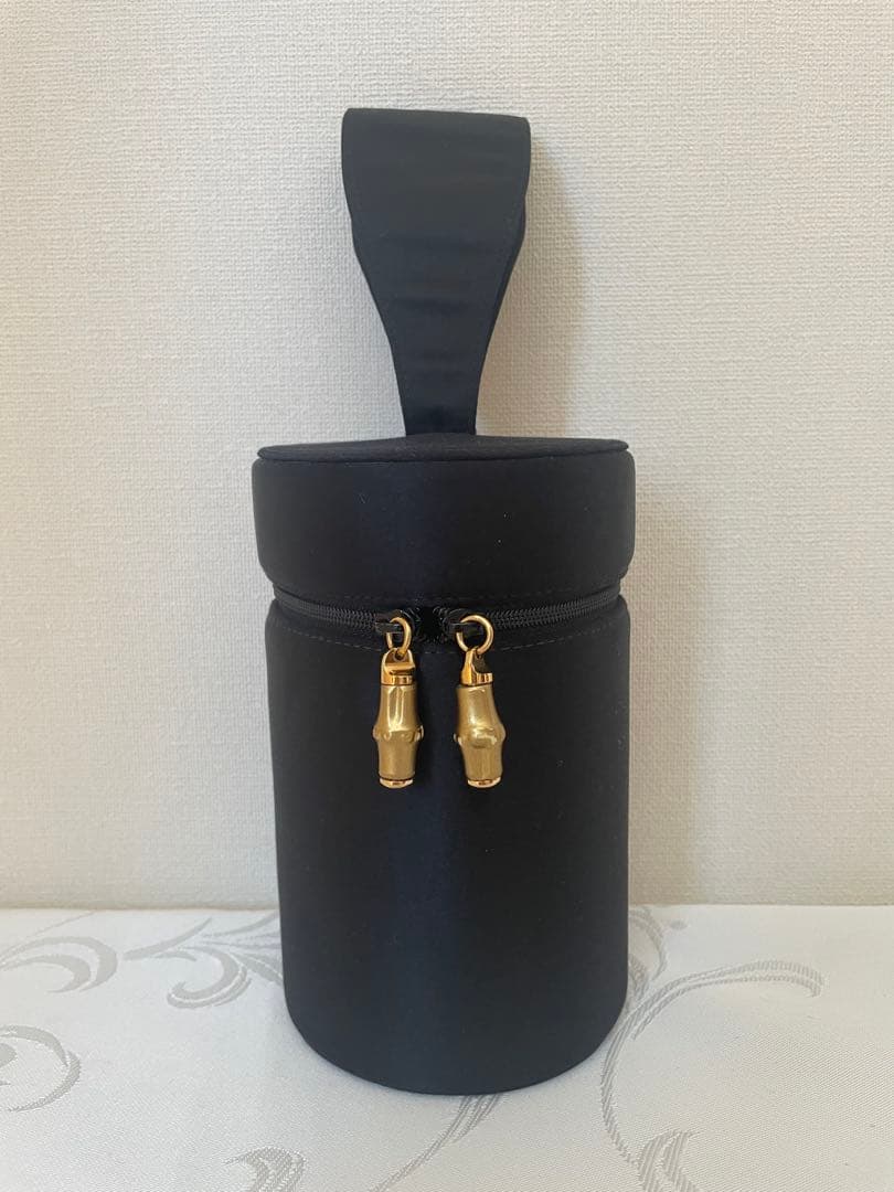 GUCCI グッチ＊ブラックサテン　シリンダーバッグ　黒　美品