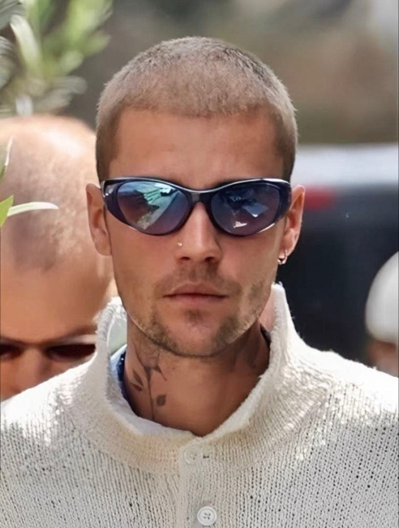 Le specsダークブルー キャットアイサングラス男女兼用