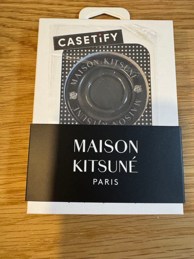 MAISON KITSUNÉ CASETiFY スマリング