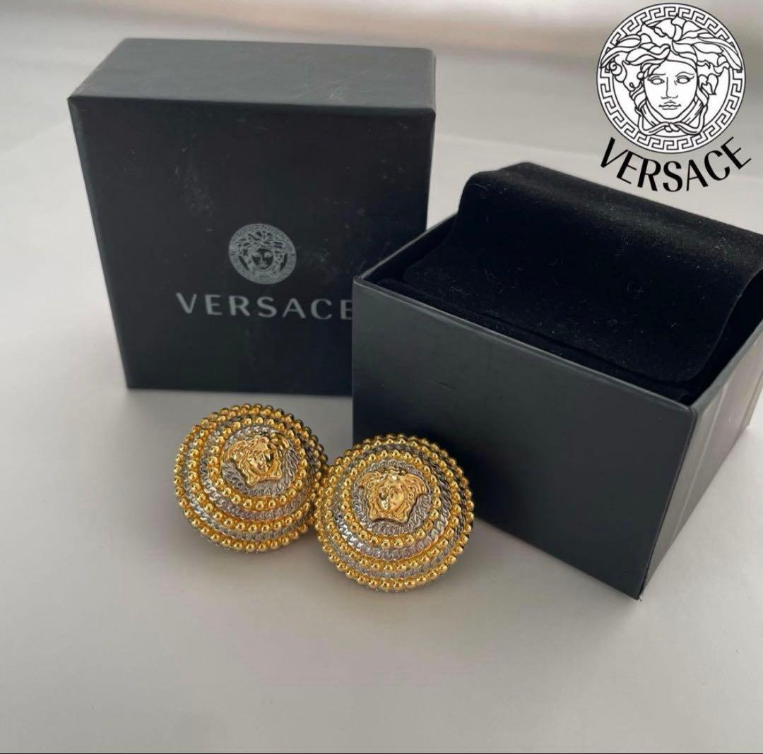 M*e様 VERSACE ヴェルサーチ ピアス ゴールド×シルバー メデューサ