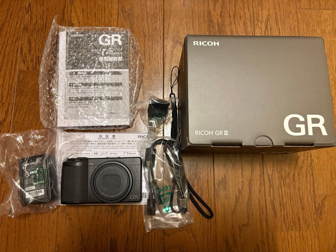 RICOH GRIII コンパクトデジタルカメラ