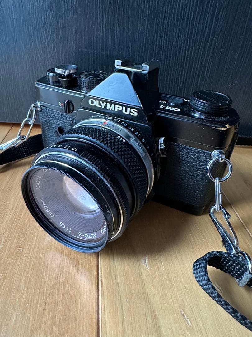 オリンパス　カメラ　OLYMPUS OM-1 中古