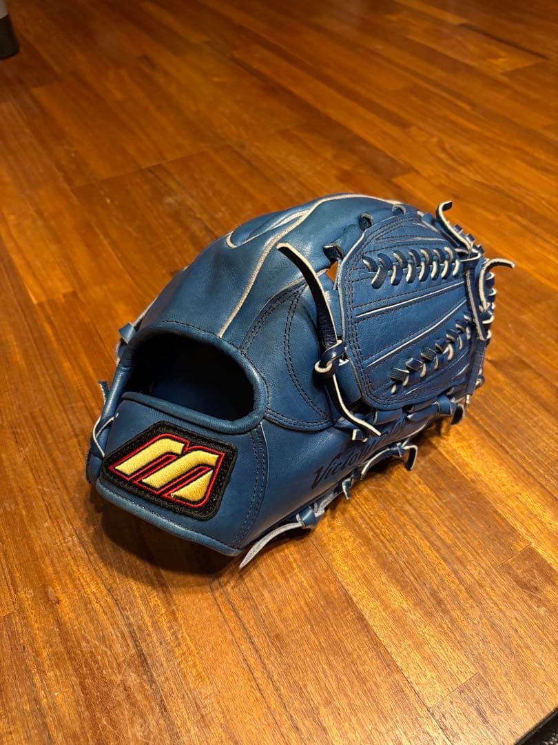 ミズノ　ビクトリーステージ　軟式　投手用