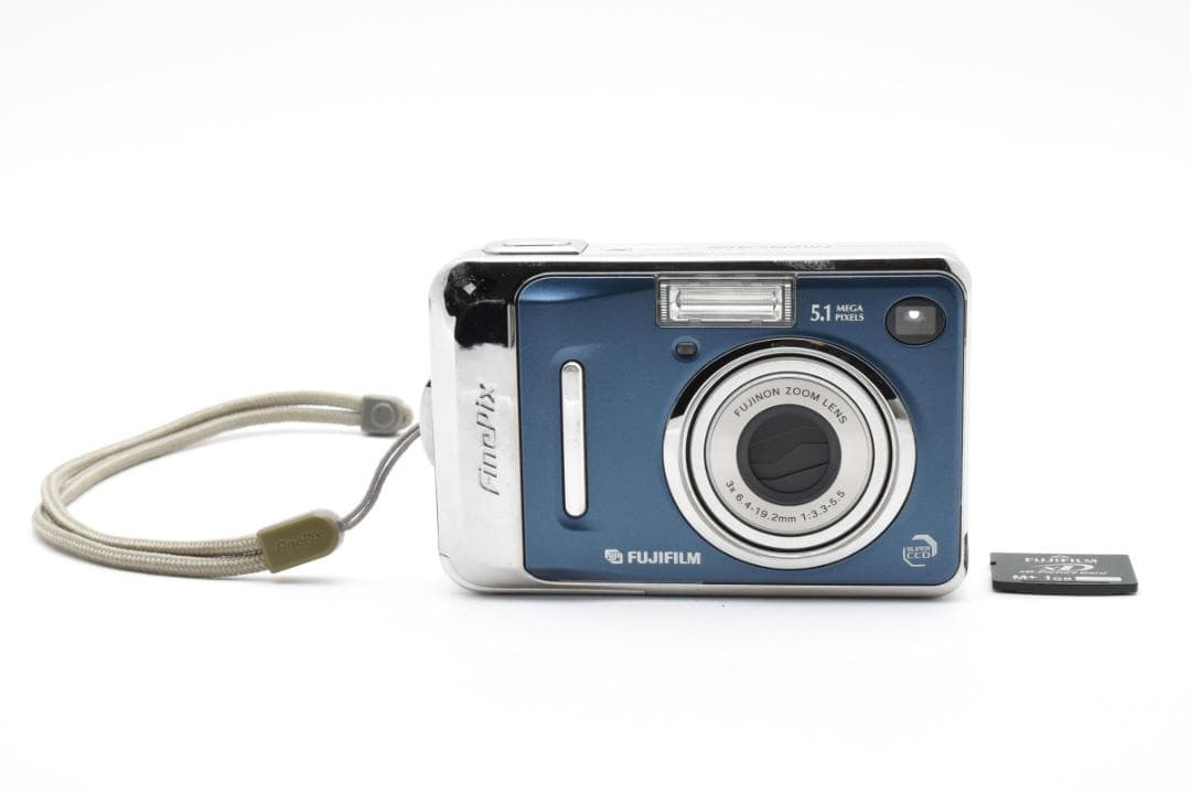 【美品】FUJIFILM FinePix A500 コンデジ　カード付　 501