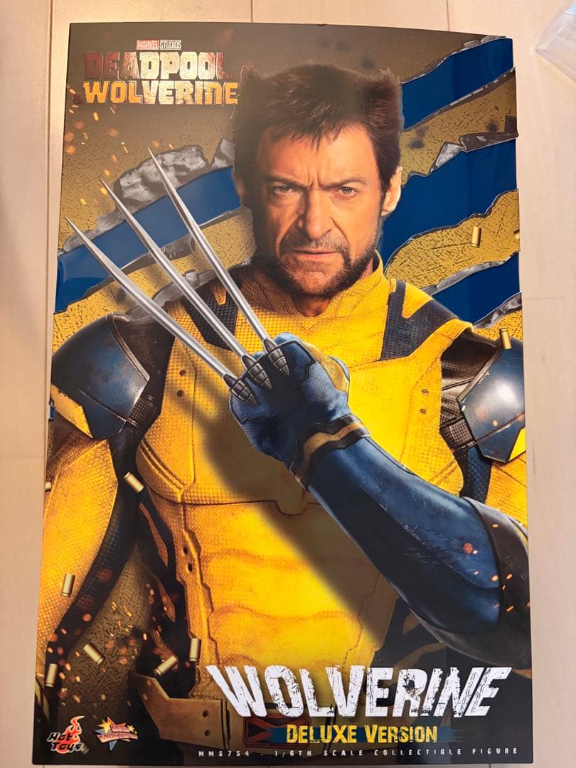 デラックス版 ウルヴァリン フィギュア hottoys ホットトイズ
