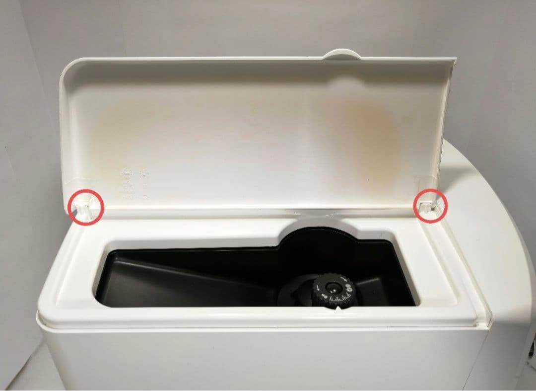 デロンギ　マグニフィカ　全自動コーヒーマシン　ESAM03110w ホワイト