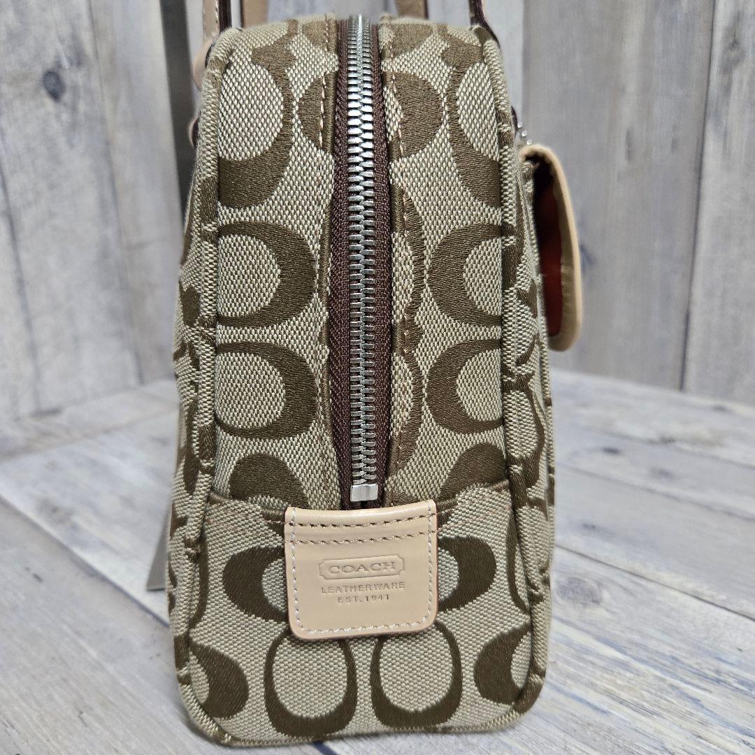 COACH　コーチ　ハンドバッグ　ショルダー　肩掛け　シグネチャー　【極美品】