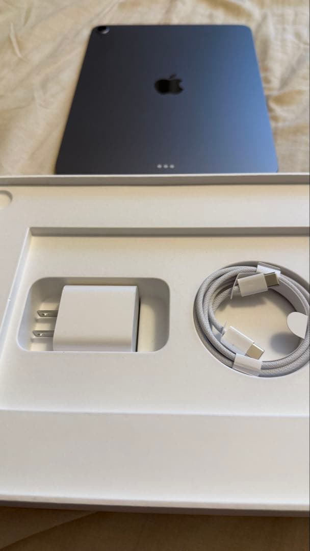iPad Air 11インチ 第7世代 M3 128GB Wi‑Fi ほぼ新品