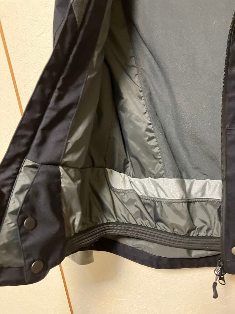 p.rhythm outerwear/プリズム　キッズ140 ジャケット　黒