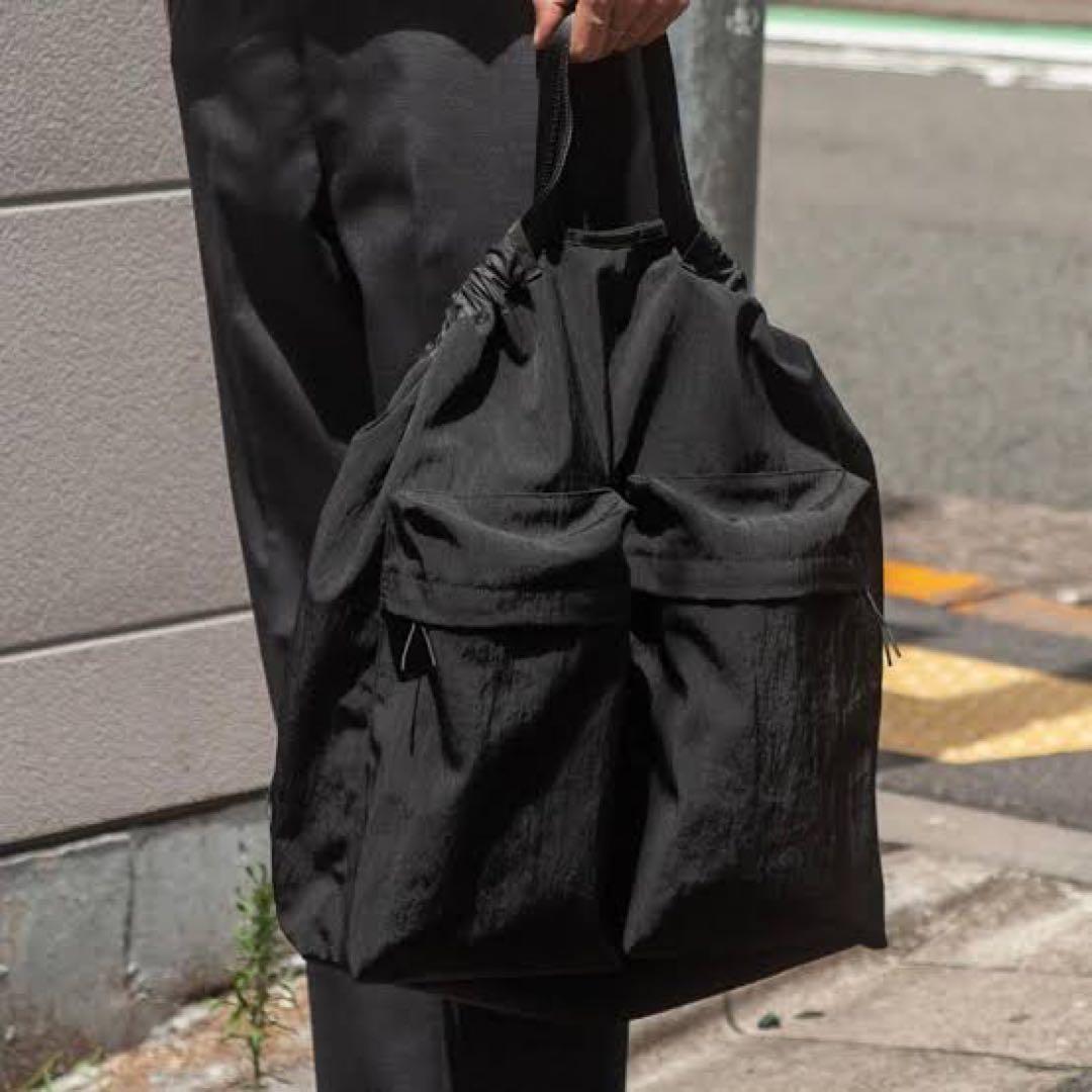 CONTAINER CARRYING TOOL バック