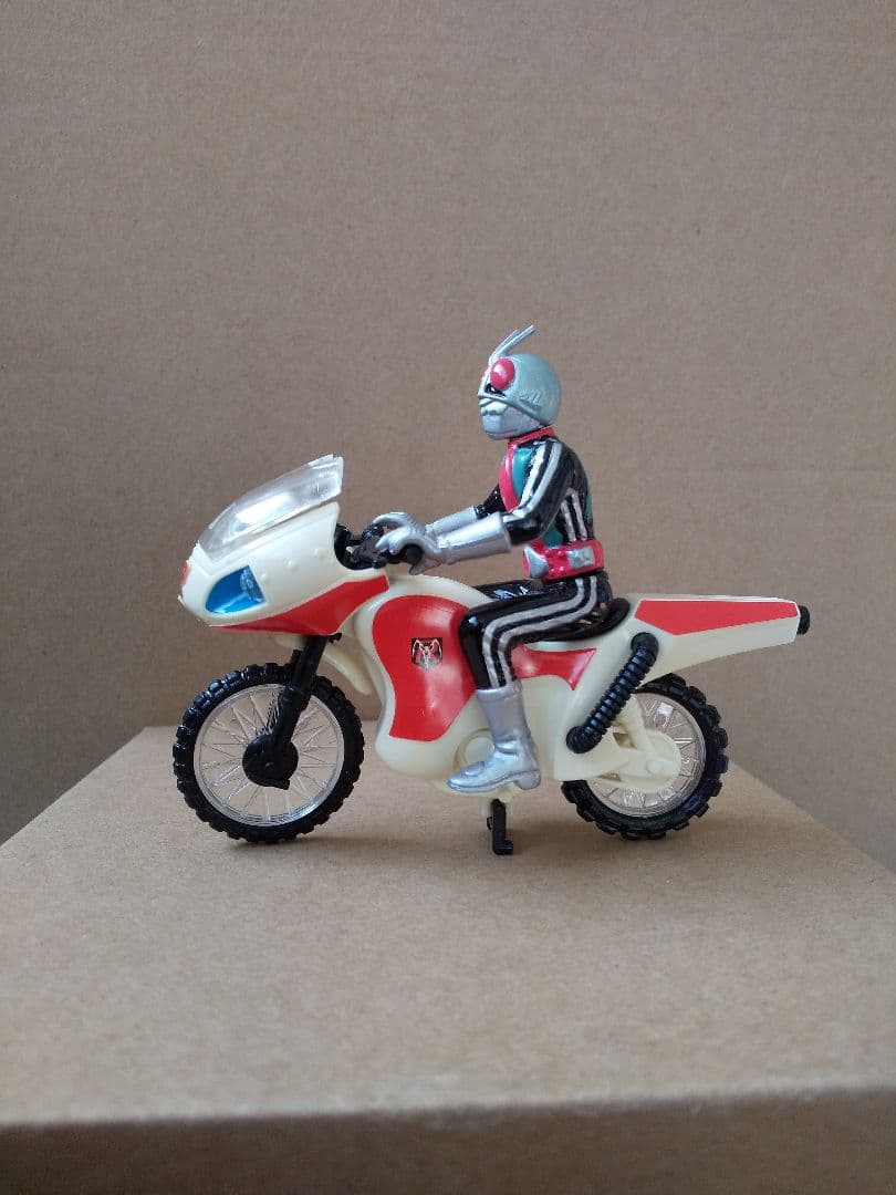 （ベッテルさん取り置き、来週月曜日まで）ザ・ライダーマシン 仮面ライダー ガチャ