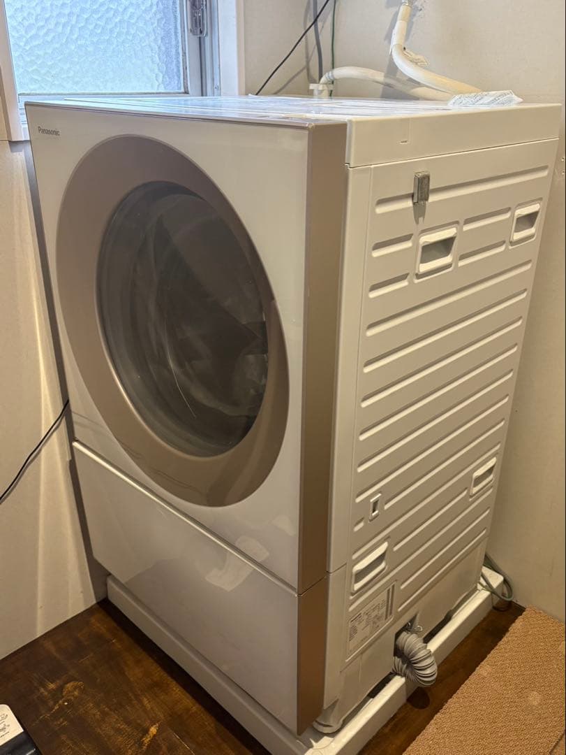 送料込み　関西発　Panasonic ドラム式洗濯機 NA-VG1100L