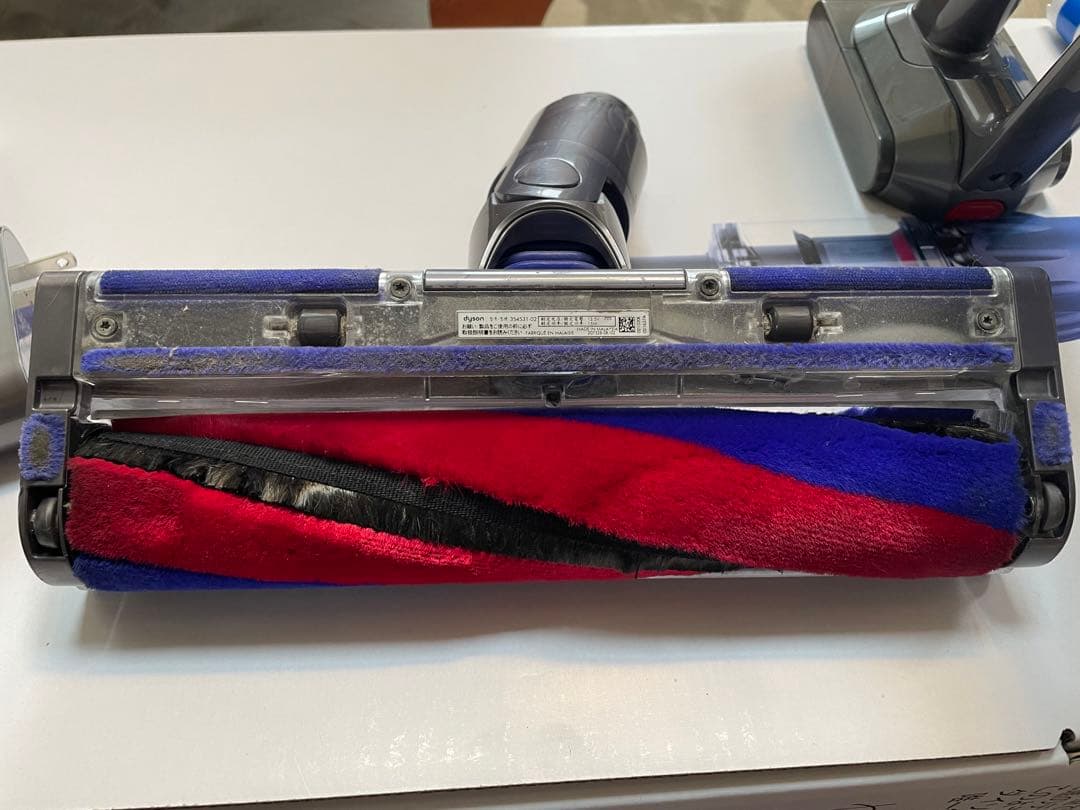 掃除機・クリーナー dyson digital slim fluffy sv18