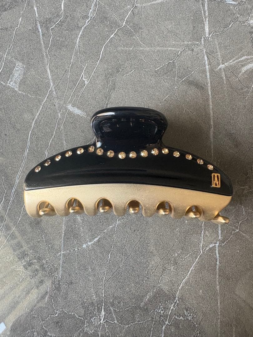 ALEXANDRE DE PAヘアピン