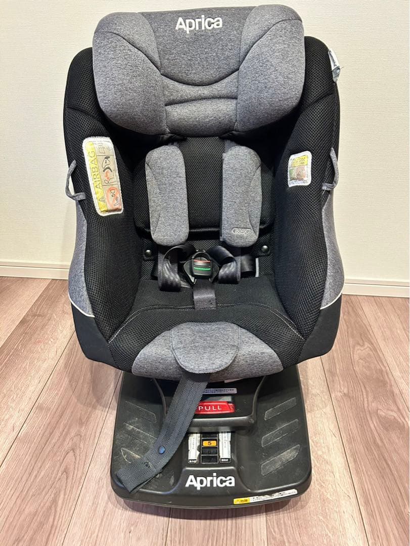 Aprica ISOFIX 回転式チャイルドシート グレー　クルリラ　プラス