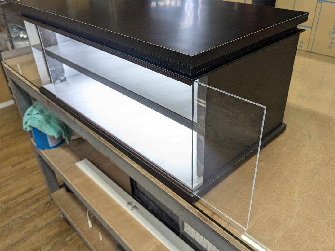 アクリルショーケース　2階仕様