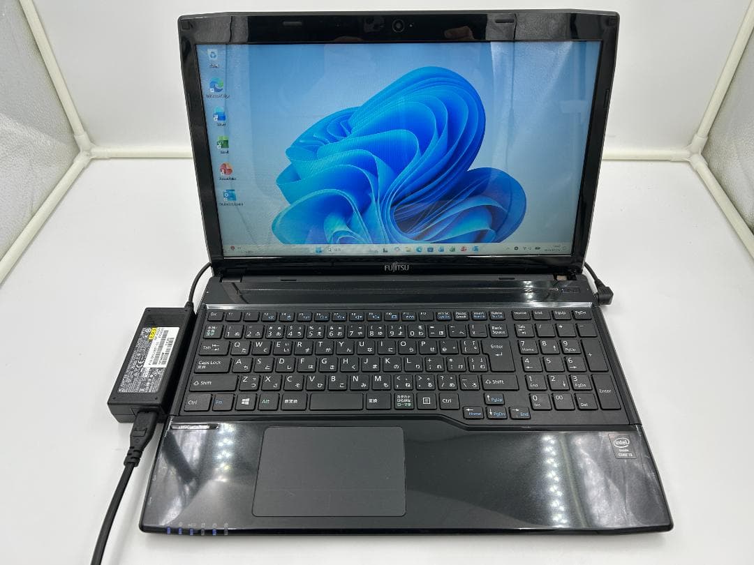 ノートパソコン windows11 オフィス付き core i3 AH45/MB