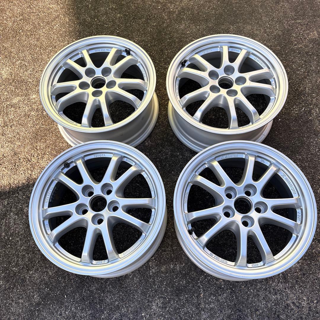 トヨタ 15インチ シルバー アルミホイール 5スポーク