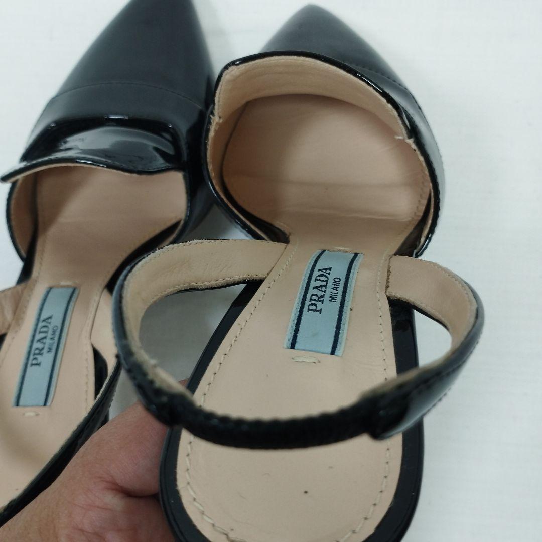プラダ エナメル ブラック ポインテッドトゥ ミュール Sサイズ 21cm