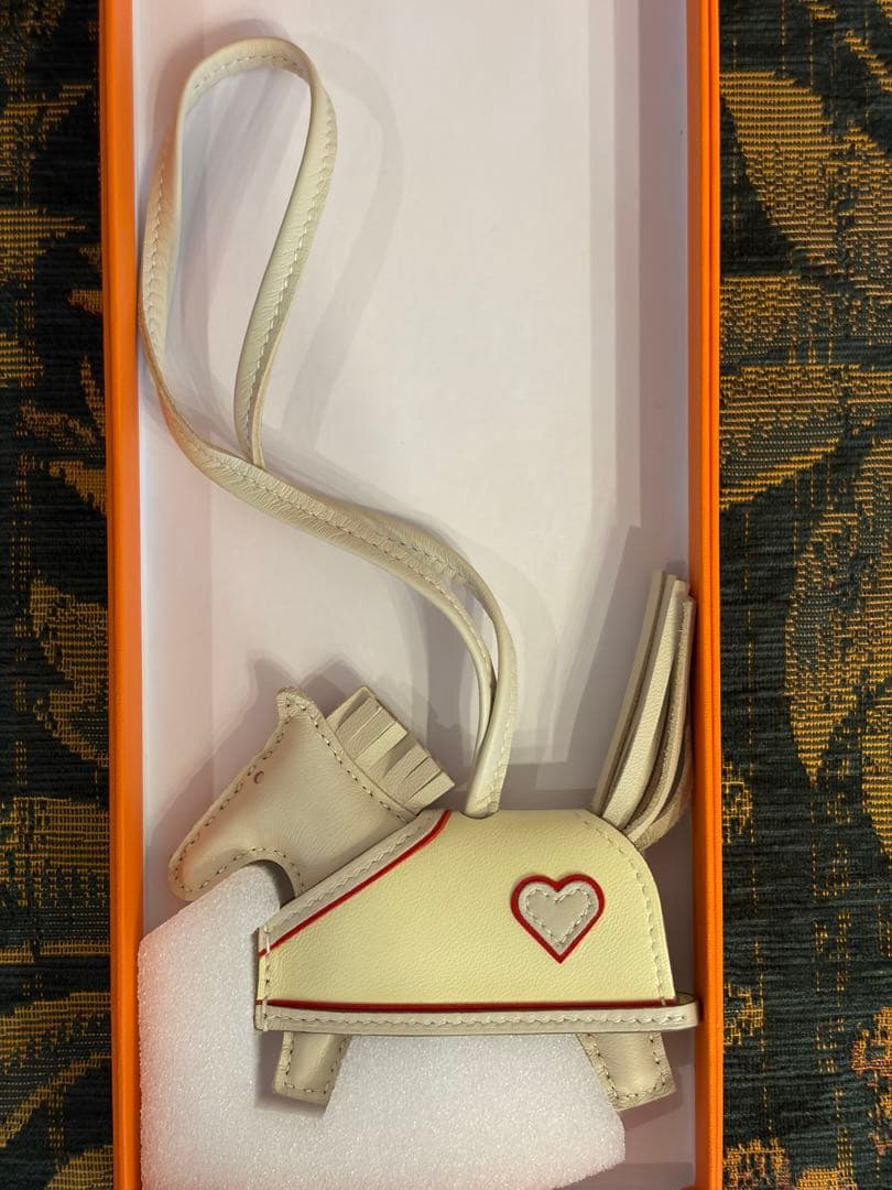 （未使用）エルメス ロベオクール PMクレ/ジョーヌミルトン