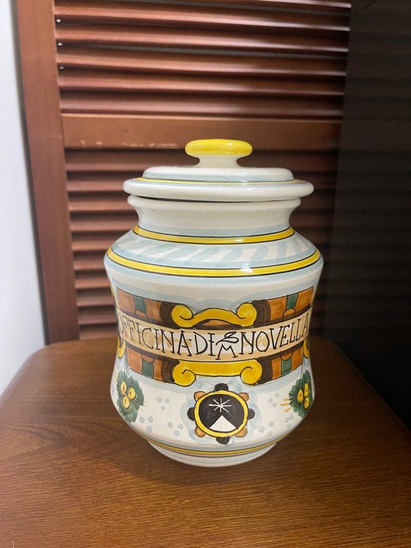 サンタマリアノヴェッラ　アルバレッロ　ポプリ入り