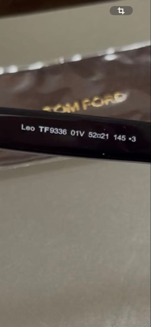 送料無料！TOM FORD ブラック サングラス