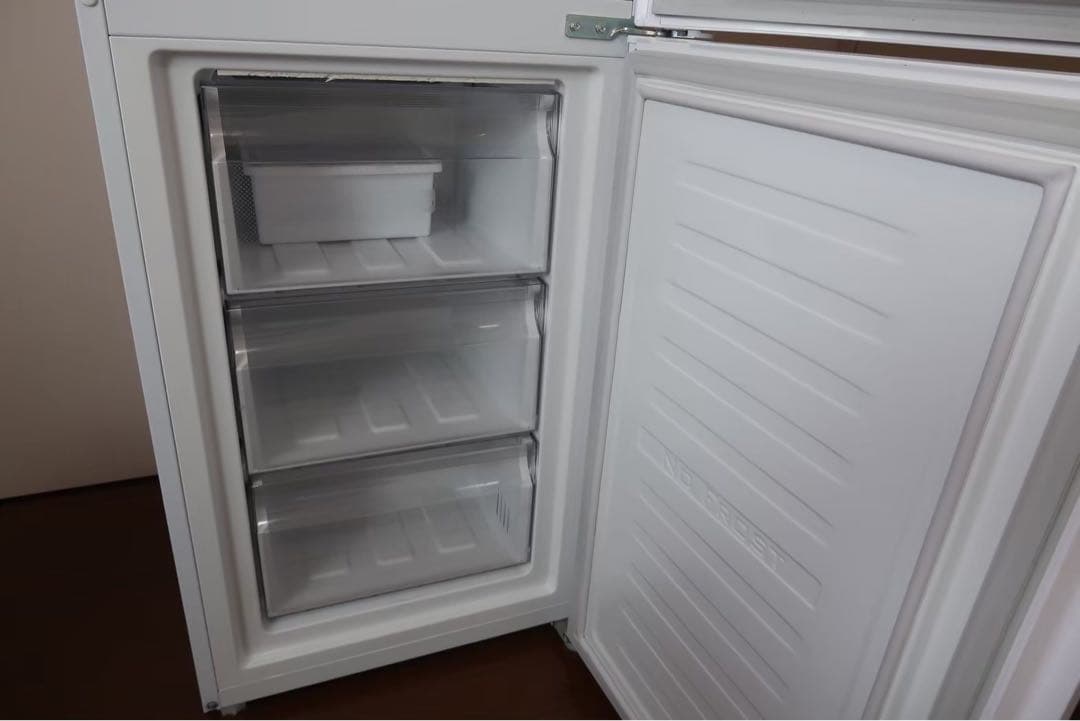 【Ｍ】ハイアール 218L 冷凍冷蔵庫 JR-NF218B-W