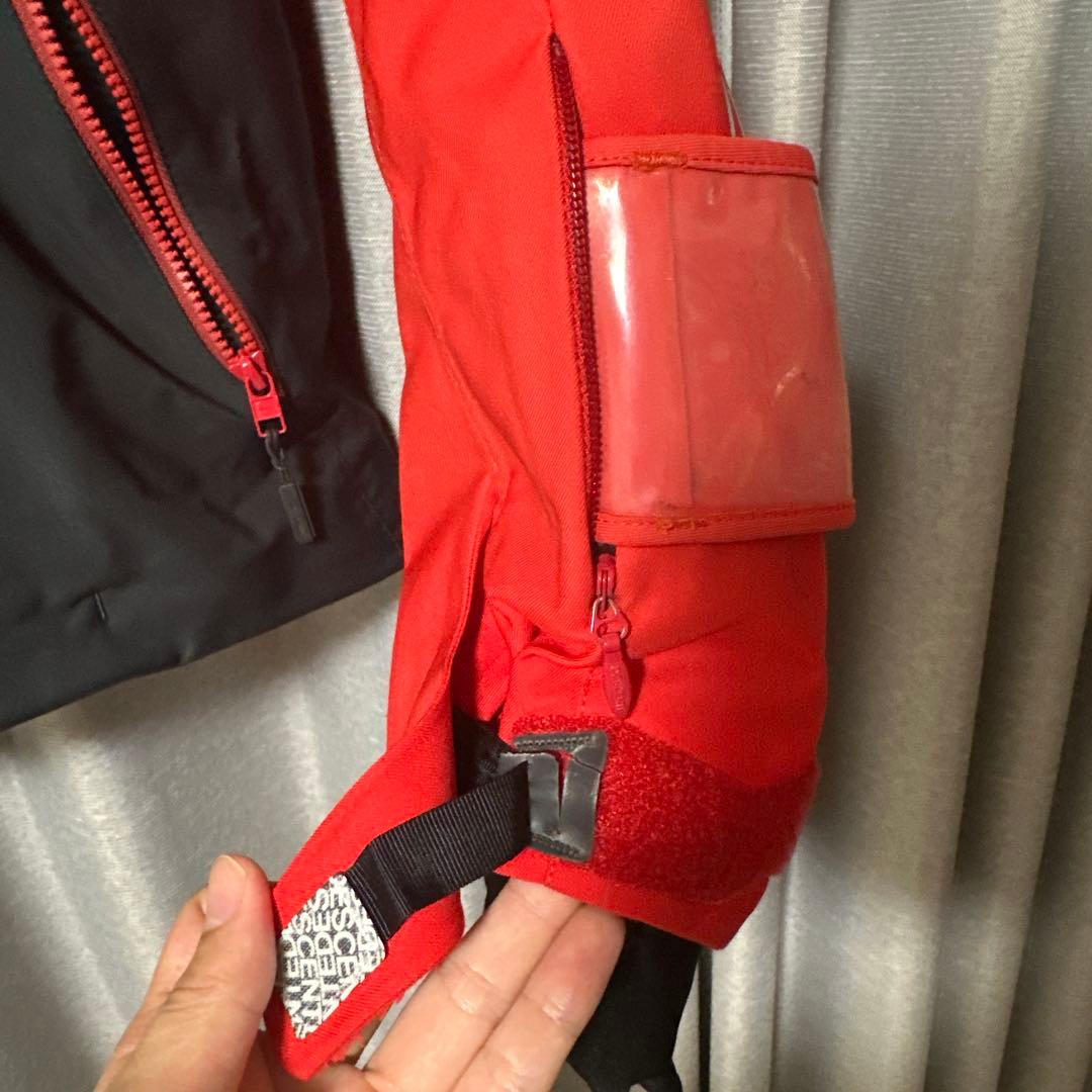 DESCENTE メンズ　M スキーウェア　上下セット　赤　スノボー