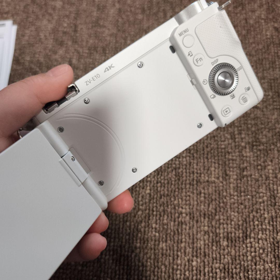 SONY ZV-E10L パワーズームレンズキット バッテリー予備付き カメラ