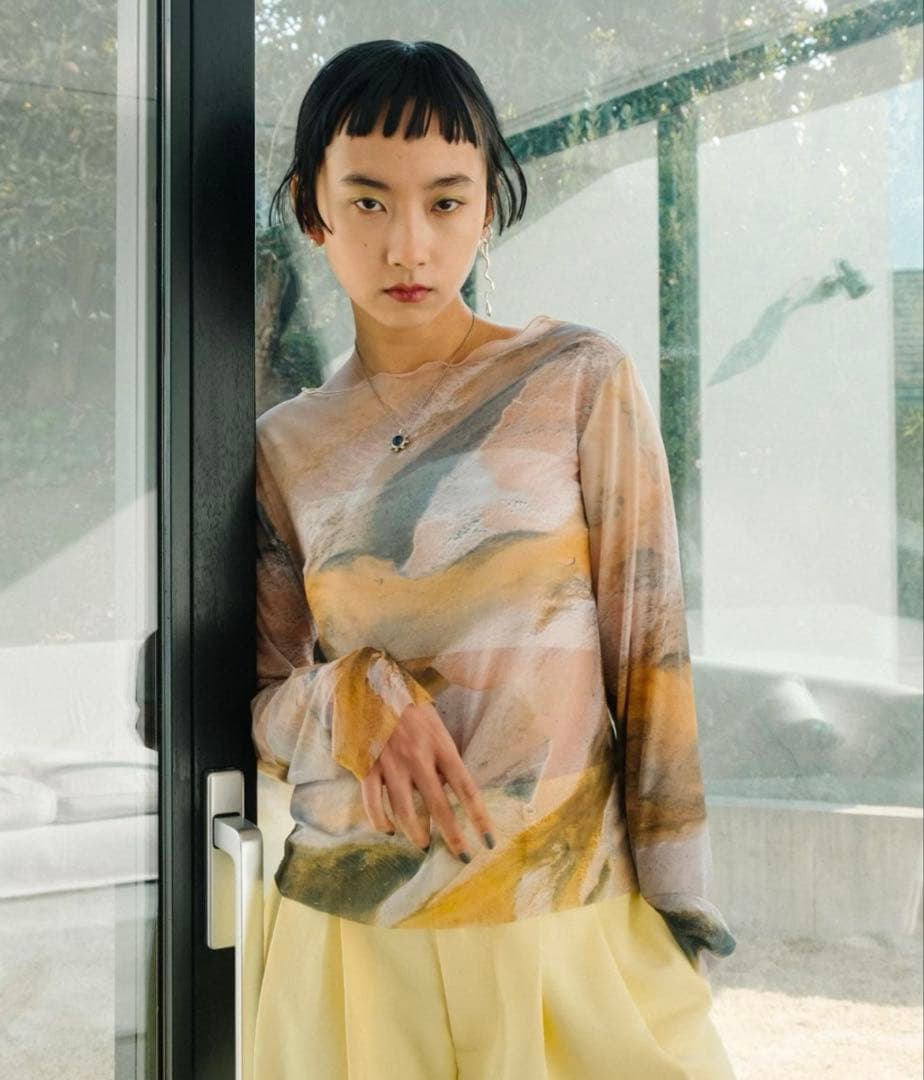 saharaシースルートップス