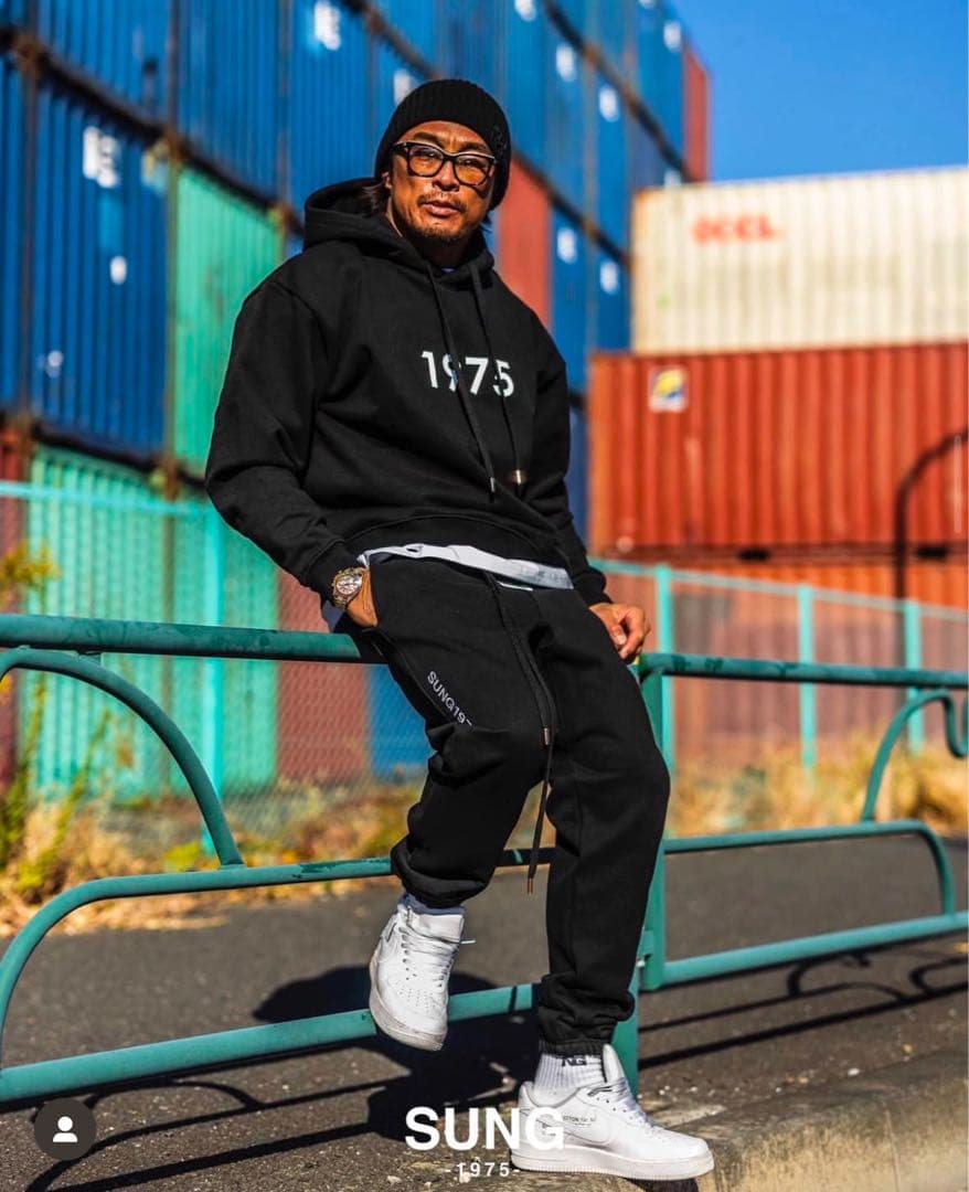 トップス sung1975