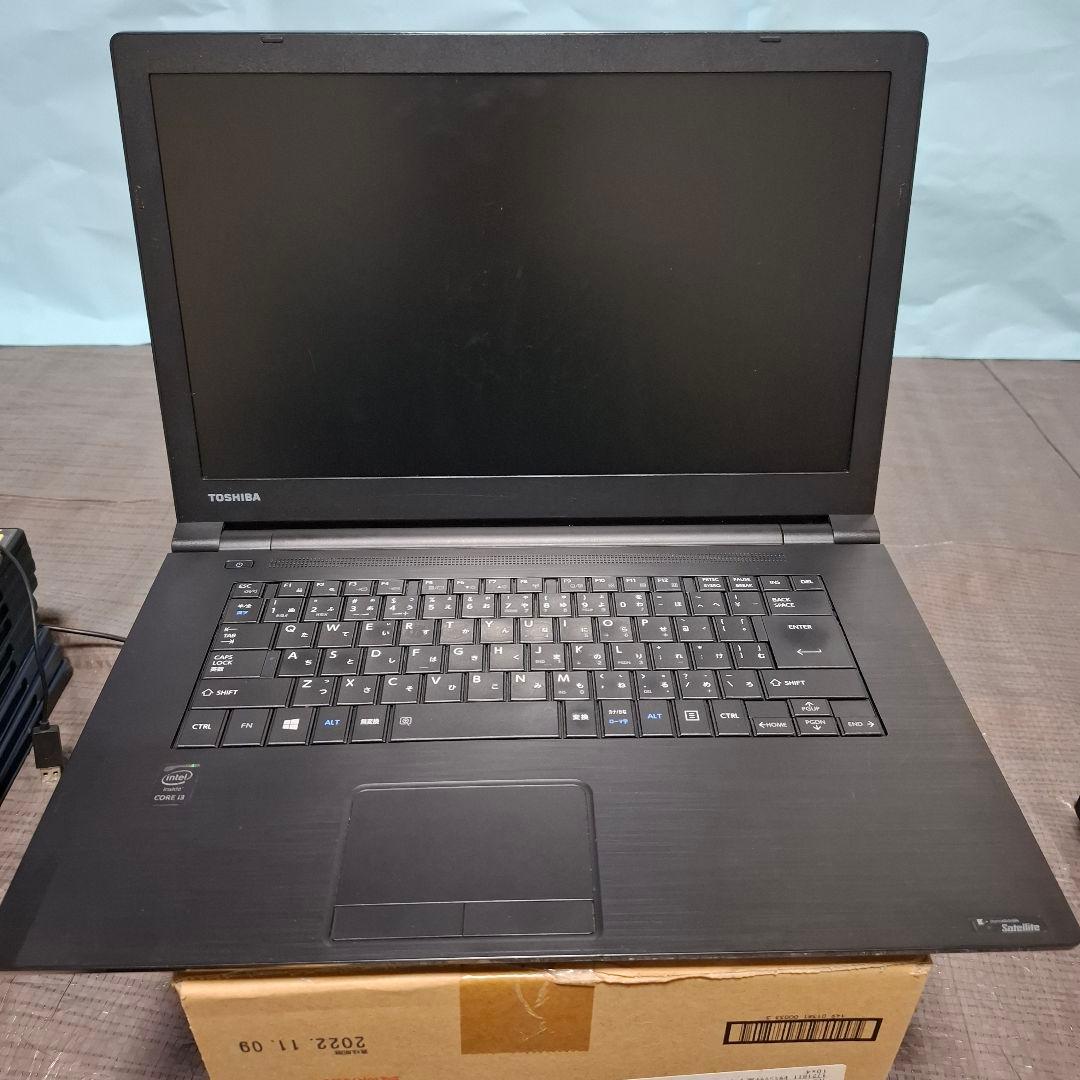 東芝　ノートパソコン　dynabook Satellite B35/R