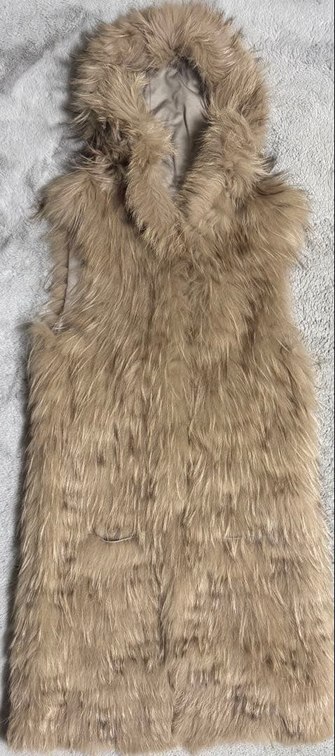 theoryフォックスファーベスト