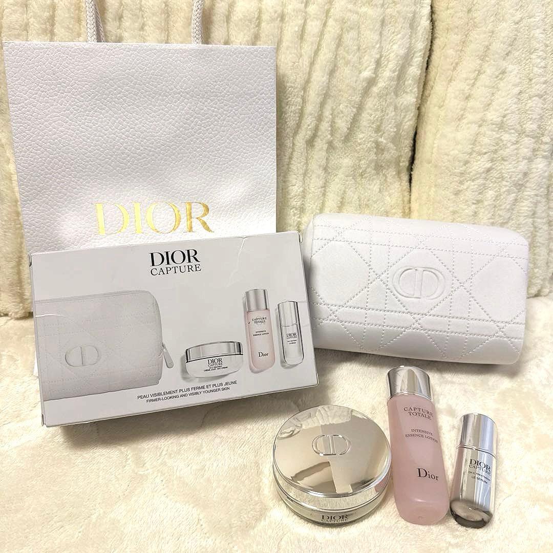 【新品未使用】˚✧₊ DIOR CAPTURE⁺˳✧༚ポーチ付きスキンケアセット
