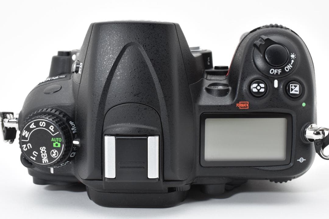 ■ 美品・極少ショット数1786回 ■ ニコン Nikon D7000 ボディ