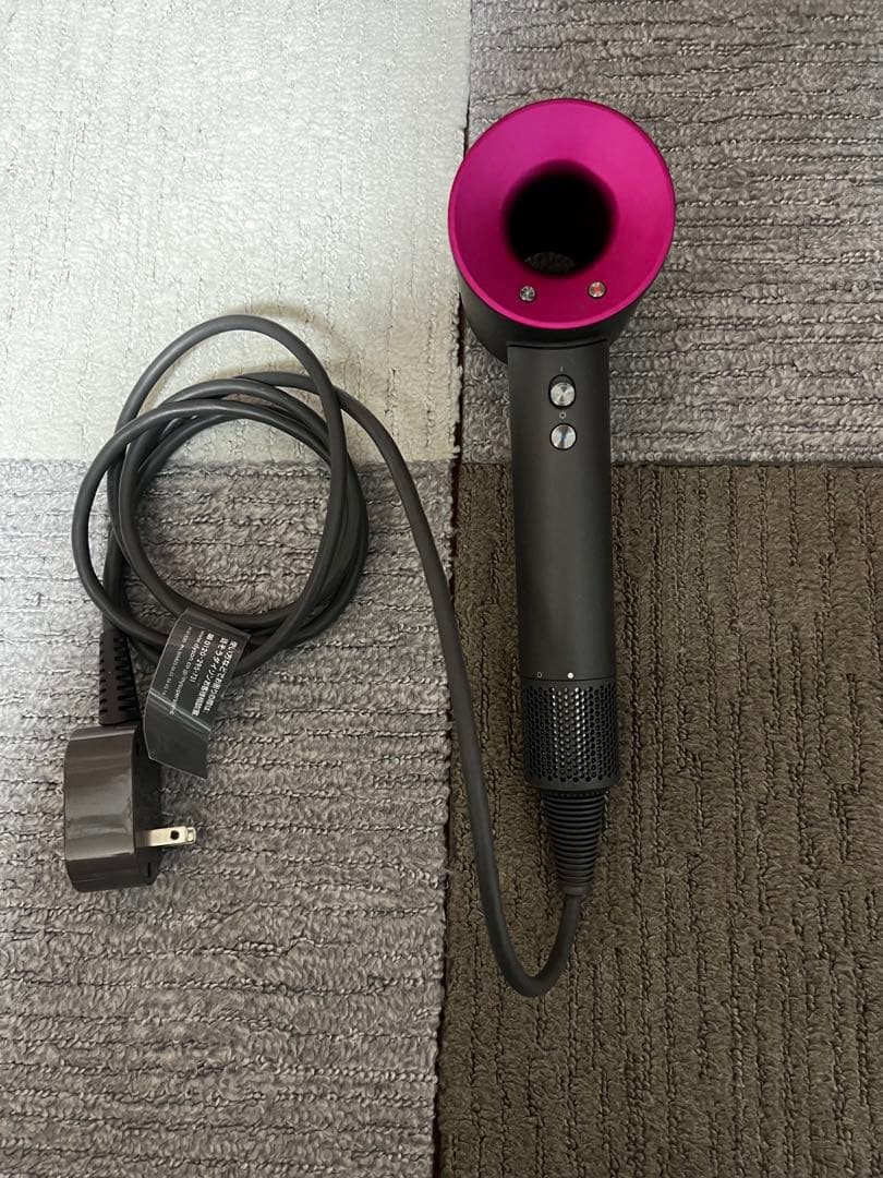 ダイソン ヘアドライヤー 初代