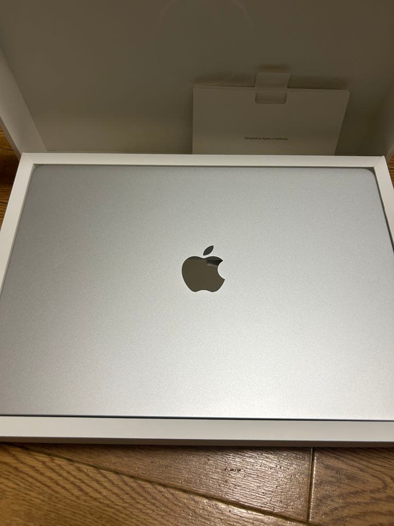 AppleMacBookAIR 2025 M4 15インチ 16GB 256GB