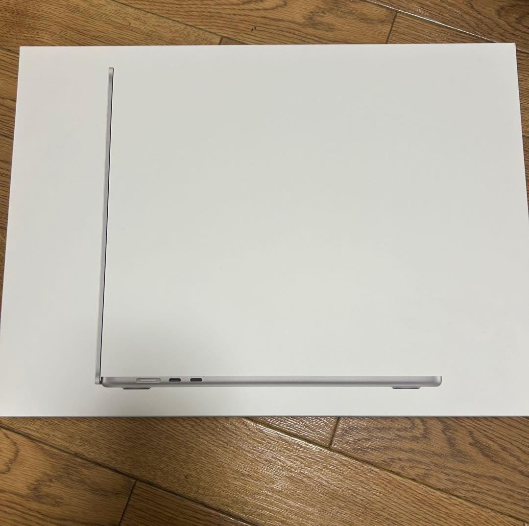 AppleMacBookAIR 2025 M4 15インチ 16GB 256GB