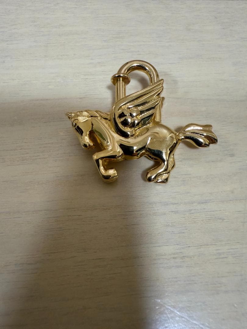 エルメス HERMES カデナ ペガサス　チャーム